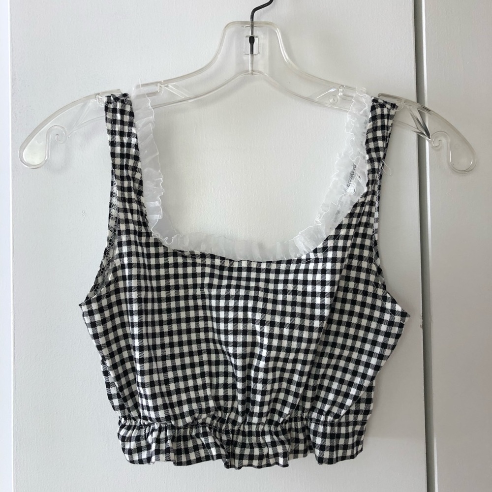 Gingham Crop Top with Lace Hem